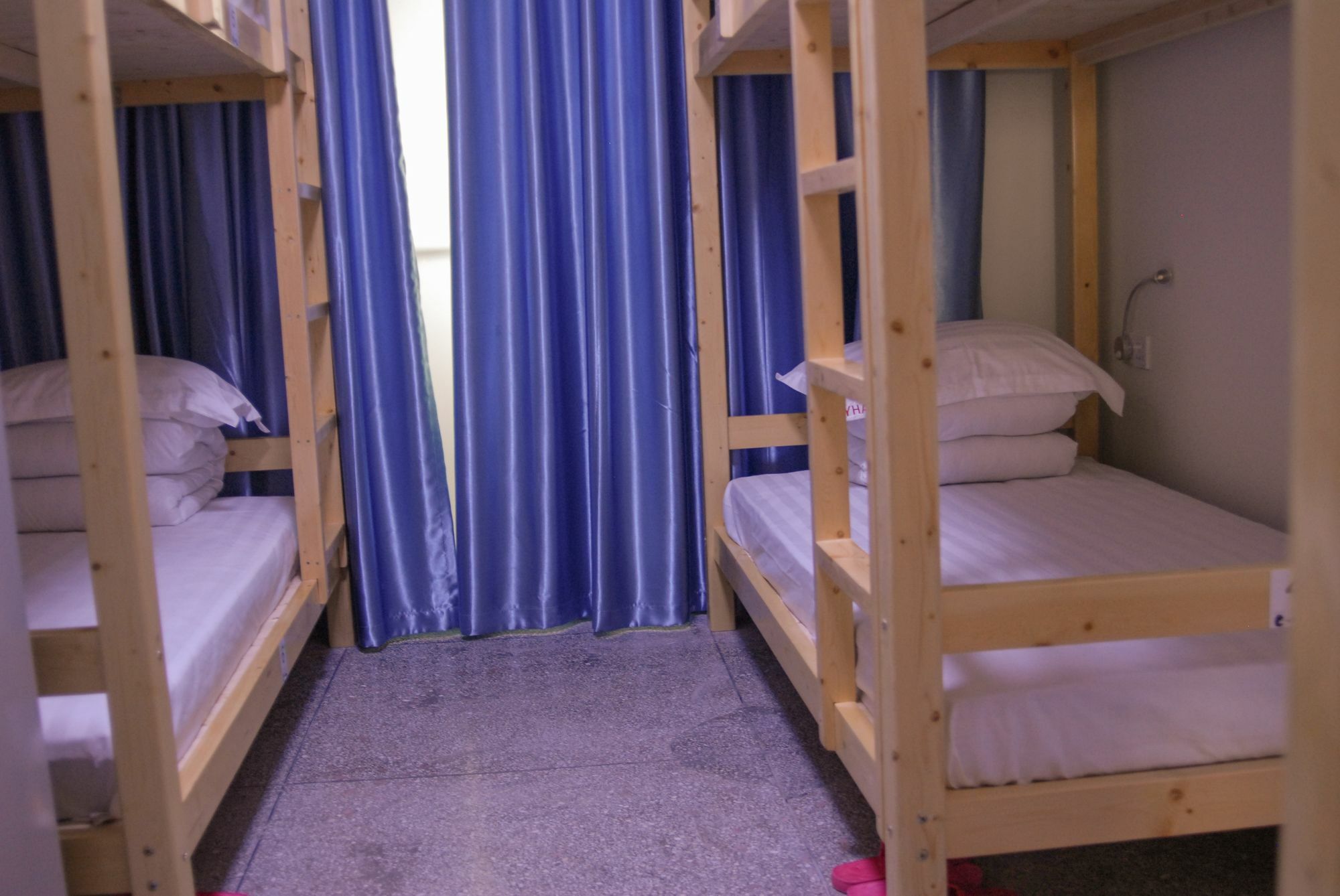 Luoyang Heartland International Youth Hostel Экстерьер фото